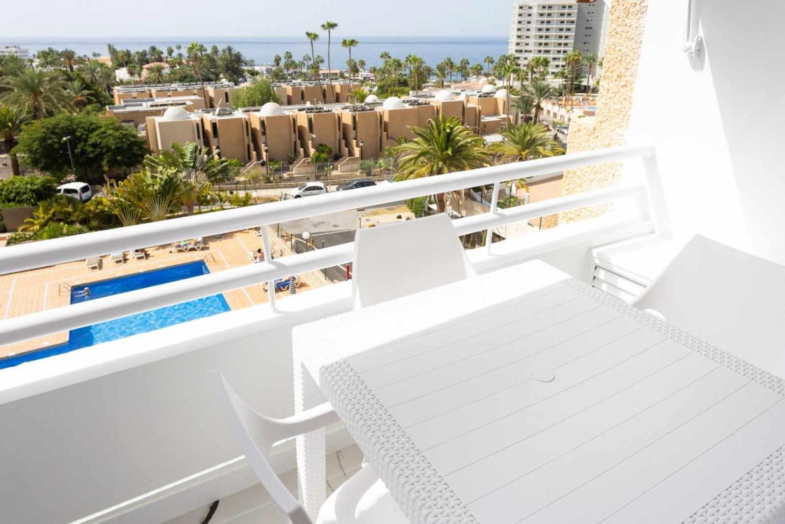 Lujo Borinquen 403 Vista Al Mar Lejlighed Playa Feñabe Eksteriør billede
